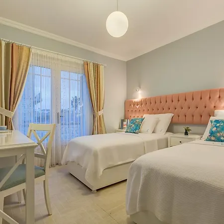 Levin * Alacati